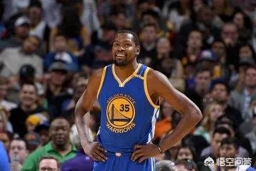 勇士经历了科尔时代的首次四连败，你觉得这个锅该谁背？