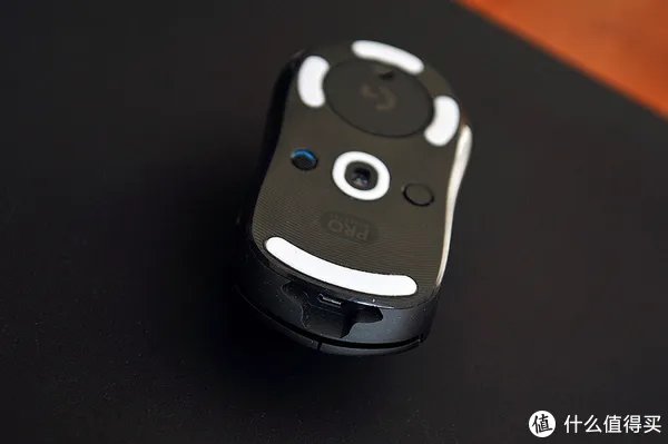 新年新面貌 — 更新布置下电脑桌面上的那些相关设备