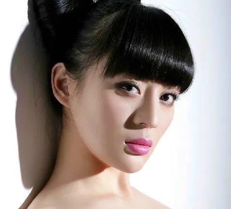 袁姗姗整容前后照片对比惊艳   现在成为女神级别人物