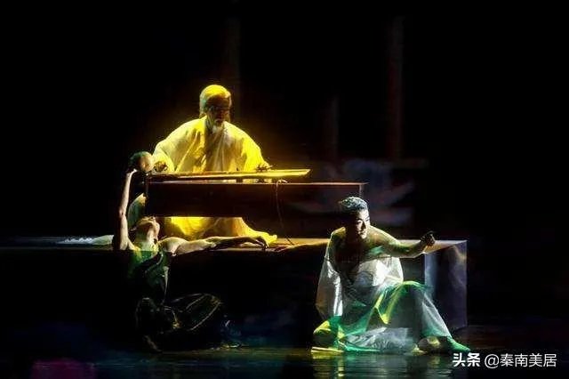 请问，什么是《五维记忆》？