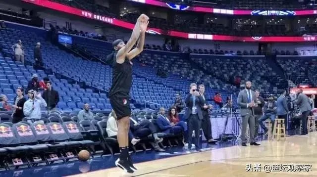 安东尼的开拓者首秀比较失败，他会不会很快被裁掉？