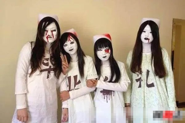 上海地铁女僵尸事件是真吗 吓不到太多人