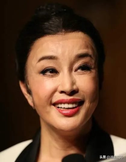 您觉得影视演员刘晓庆真的是不老女神吗？