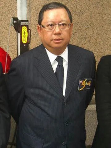 娶“婉君”谢玲玲，与王祖贤谈恋爱，林建岳到底凭什么？