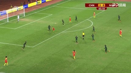 中国女足3-0尼日尼亚，王霜替补出场送出精准助攻，怎么样评价她的表现？
