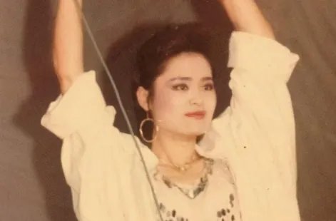 曾打败毛阿敏夺冠，被弟弟暴打失聪患抑郁症，后沦为保姆，她是谁？