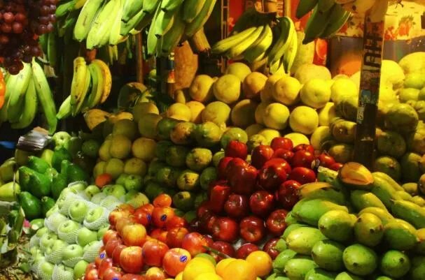 十大摆地摊暴利产品 摆地摊卖什么比较好比较赚钱