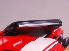 摩托罗拉MT917评测—细节动人