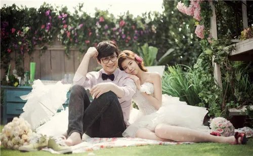 北京婚纱店排行榜 北京拍婚纱照多少钱