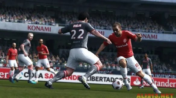 《实况足球2012》PES2012正式版下载全国首发