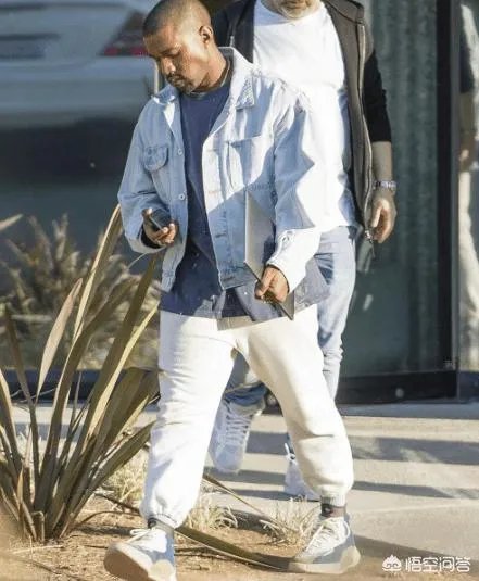 Nike Air Yeezy 2为什么被炒到那么高的价格？