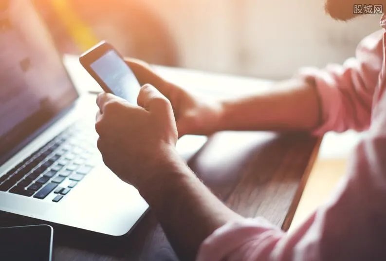 电汇一般多长时间到账 电汇和转账的区别是什么？