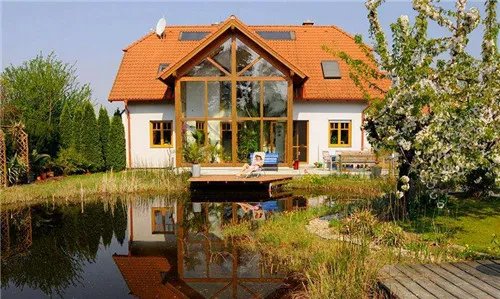 房管局周六周日上班吗