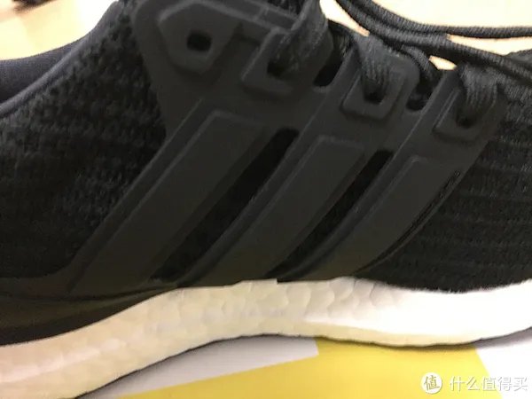 做汽车的科技拿来做鞋子？？—ADIDAS 阿迪达斯 ULTRA BOOST4.0 跑鞋 开箱使用