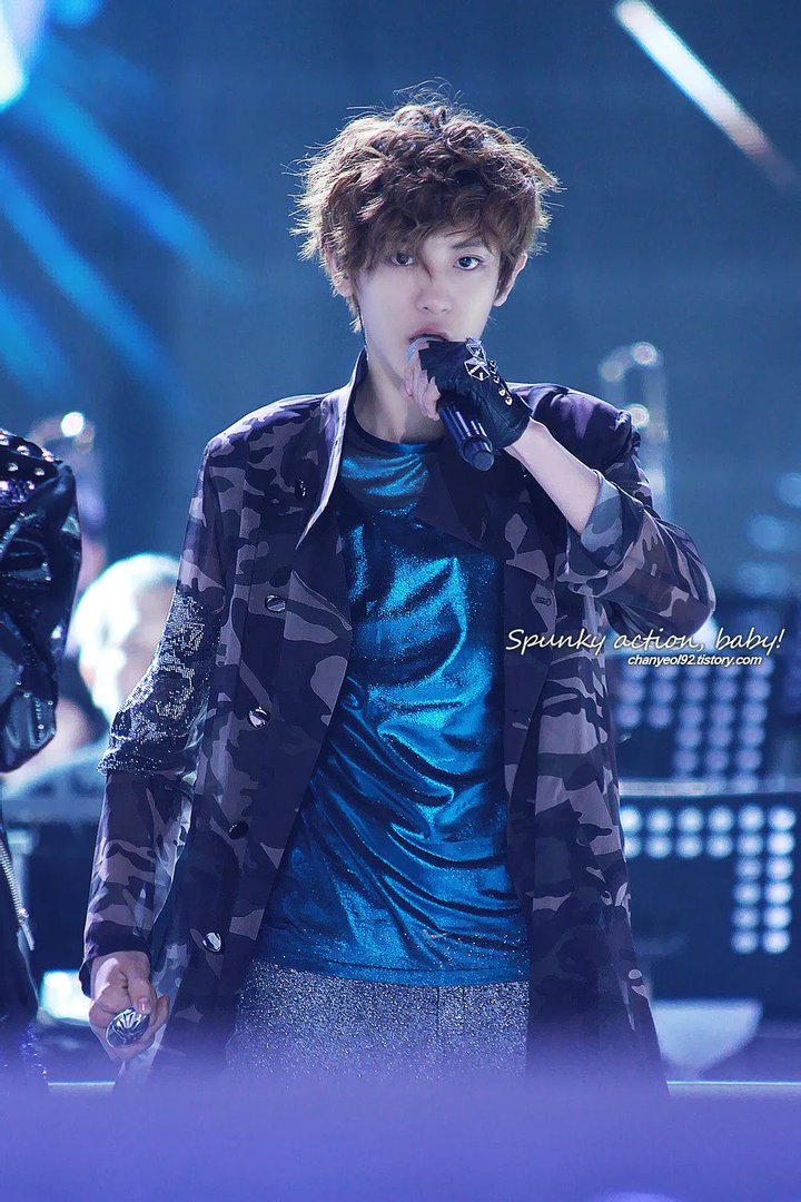 谁有 金俊绵 朴灿烈 吴世勋的照片啊 还分不太清= =