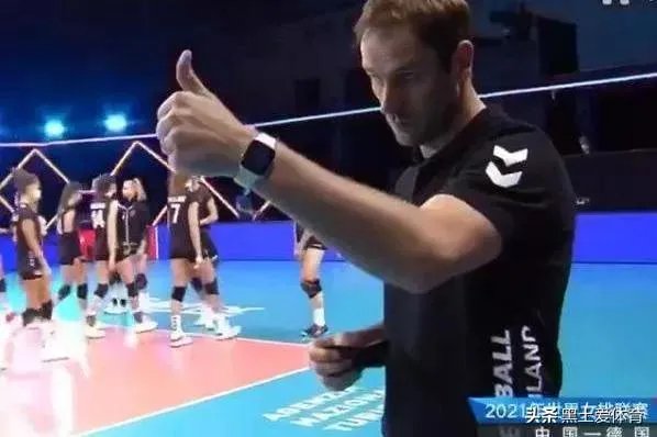 中国女排3比2战胜德国女排，如何评价中国女排的表现？