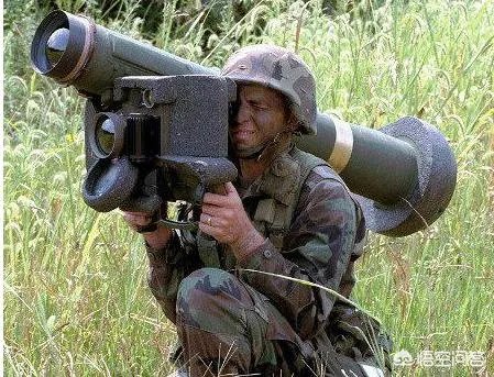 现在单人反坦克导弹这么发达,如果陆军配备成班级武器,是不是坦克就没什么用了？