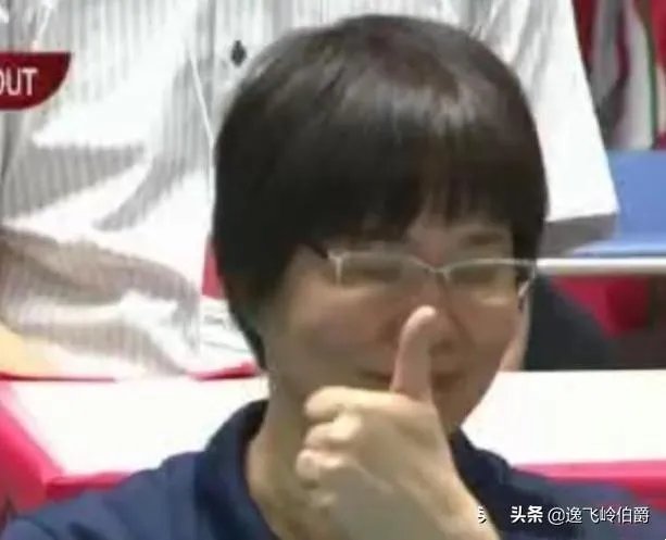 中国女排3:0横扫美国女排，中国女排赢在哪里，你如何评价中国女排球员的表现？