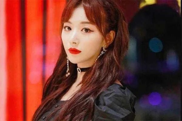 对于孔雪儿的长相，你会如何评价？