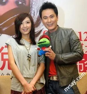 张信哲的老婆是谁