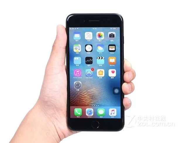 苹果 iPhone 7 Plus 特别版 128GB 红色续航出色 苏宁橙子云官方旗舰店6488元销售中 （有返券）