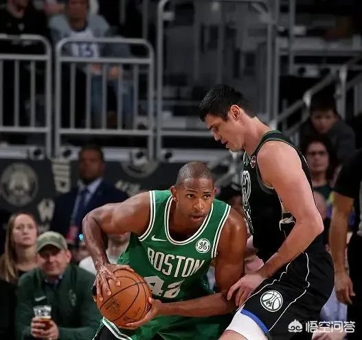 字母哥30+13，米德尔顿关键三分，欧文绝杀未果，绿军不敌雄鹿，你怎么评价？