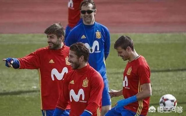 2018年世界杯西班牙队能进入8强还是巴西队进入8强？