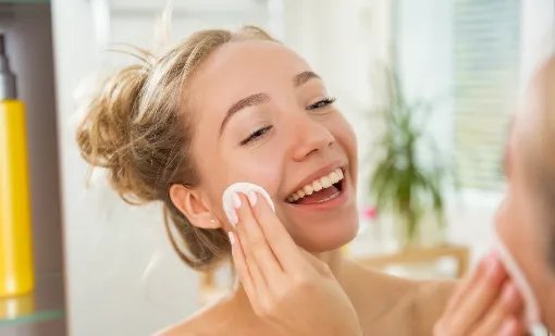 玻尿酸隆鼻价格高不高