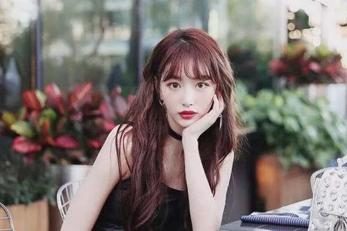 对于孔雪儿的长相，你会如何评价？