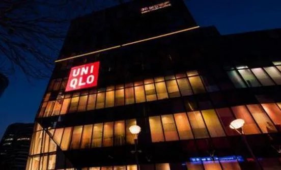 优衣库日本全线降价，这是为什么？