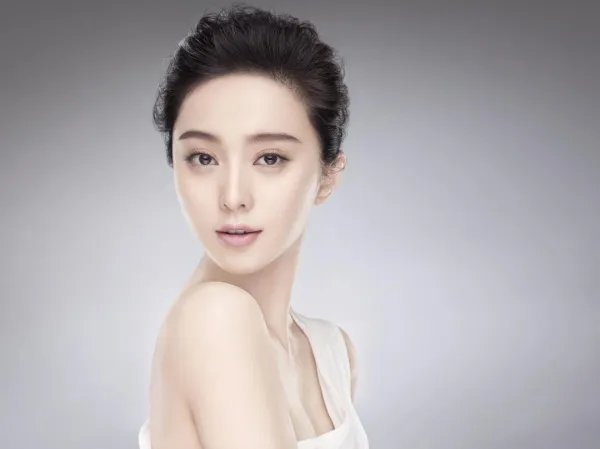 范冰冰的家庭背景是怎么样的？