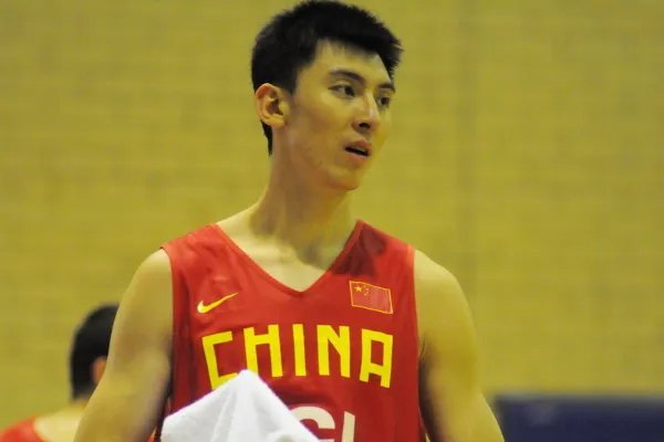 前北京男篮前锋吉喆突然去世，你对他有何记忆？