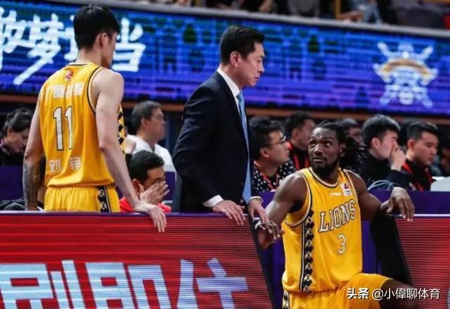 浙江广厦男篮助教王博摊上事了，在CBA比赛现场阻碍记者拍摄，损坏拍摄仪器，如何评价？