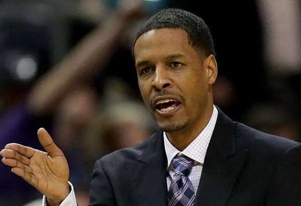 火箭新帅确定！他是谁呢？