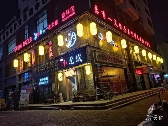 食品安全问题曝光 小龙坎一门店两年制售2吨地沟油