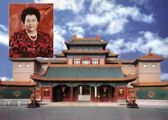 唐僧老婆身家505亿，号称“中国紫檀女王”，是真的吗？