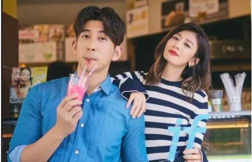 贾静雯将补办婚礼质疑声却不断，凭什么孩子好几个了就不能结婚？