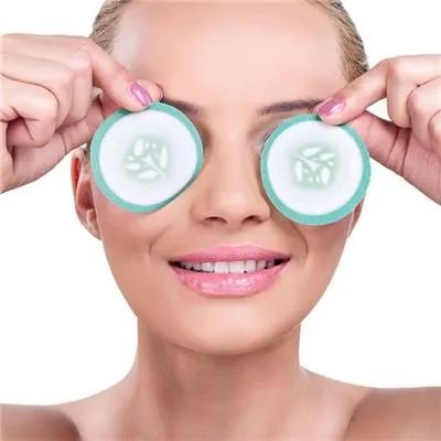 怎么缩小脸部毛孔