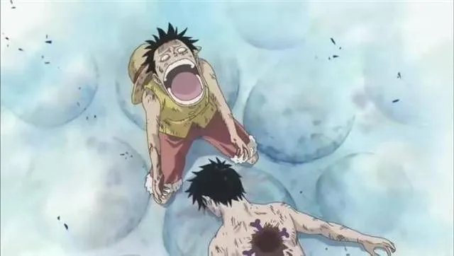 海贼王路飞救艾斯是哪一集？