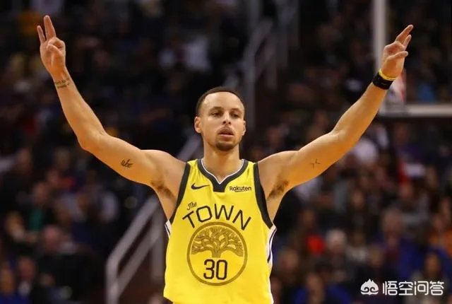 勇士VS掘金，首节勇士51：38领先掘金，共计命中16记三分，打成了全明星。你怎么看？