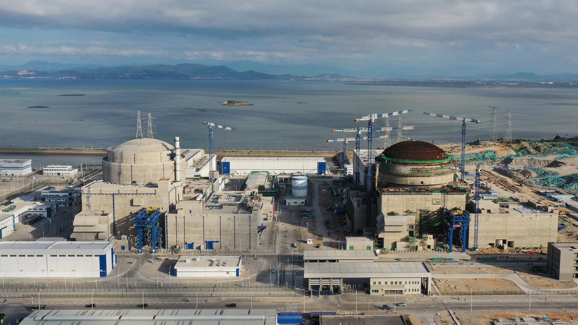 我国自主三代核电“华龙一号”全球首堆首次达到临界状态，你怎么看呢？