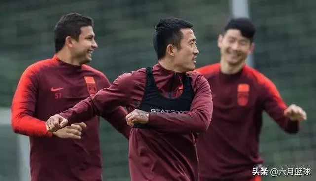 李铁与中超群星亮相归化仅1人