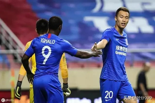 伊哈洛续租曼联年薪由申花支付，但租借费比较高，你怎么看？