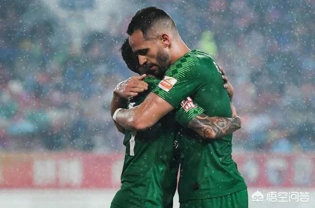 国安在联赛中如此強大，为何在亚冠小组赛被全北现代双杀？