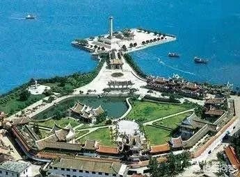 外地游客去厦门集美有什么好吃好玩的可以推荐？