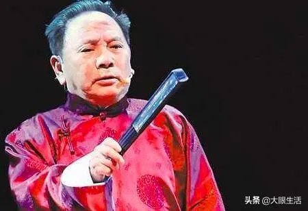 在中国的评书界里，谁能称得上“大师”？举例说明一下？