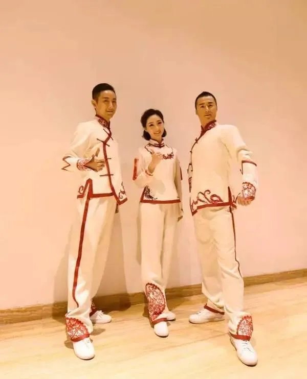 “第一套戏曲广播体操”走红，对此你什么看法？