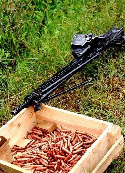 影视基地现真子弹是真的嘛？