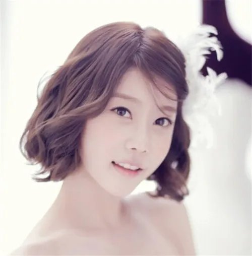 短发韩式新娘发型图片  短发怎么做新娘发型好看