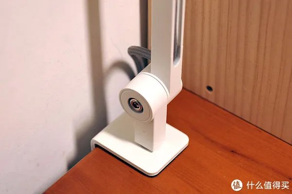 新年新面貌 — 更新布置下电脑桌面上的那些相关设备